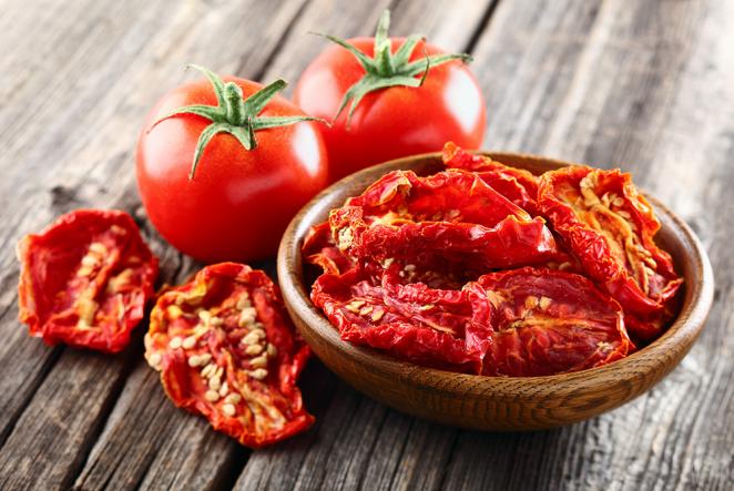 Tomate seco: Propiedades nutricionales, calorías, grasas