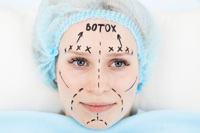 el botox proviene de la toxina del botulismo