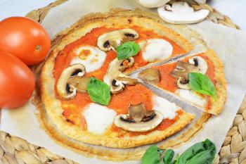Pizza saludable sin harina por Nutricienta